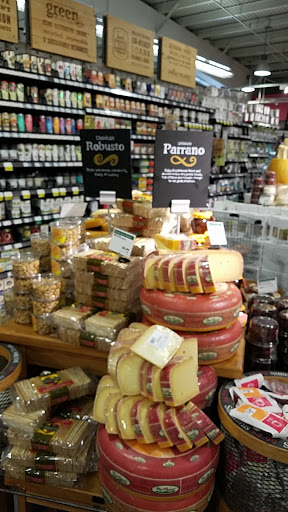 Grocery Store «Whole Foods Market», reviews and photos, 5269 River Rd, Bethesda, MD 20816, USA