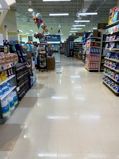 Grocery Store «Lowes Foods of Apex», reviews and photos, 5400 Apex Peakway, Apex, NC 27502, USA