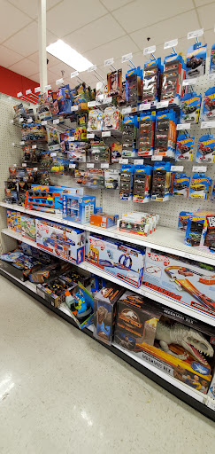 Department Store «Target», reviews and photos, 26650 Ford Rd, Dearborn Heights, MI 48127, USA