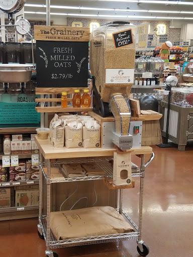 Grocery Store «Fresh Thyme Farmers Market- Fairview Heights», reviews and photos, 6569 N Illinois St, Fairview Heights, IL 62208, USA