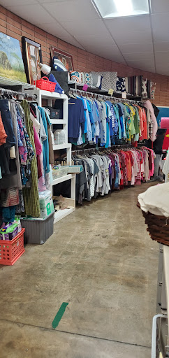 Thrift Store «Pet Rescue Thrift Store», reviews and photos, 3564 Central Ave, Riverside, CA 92506, USA