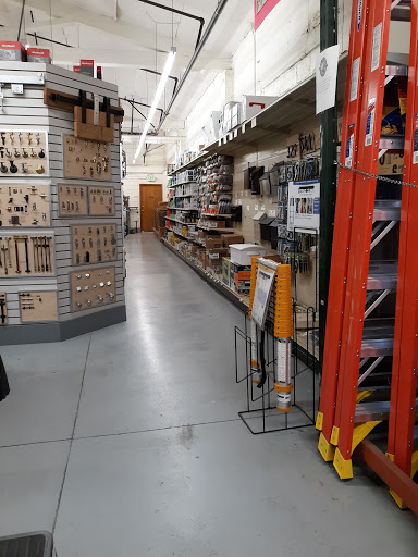 Hardware Store «W.C. Winks Hardware», reviews and photos, 200 SE Stark St, Portland, OR 97214, USA