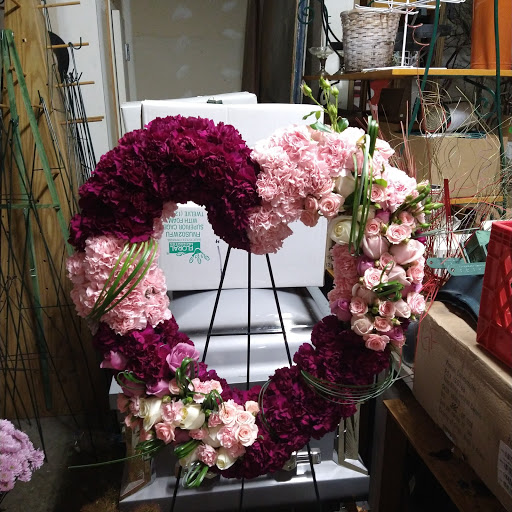 Florist «Eureka Florist», reviews and photos, 524 Henderson St, Eureka, CA 95501, USA