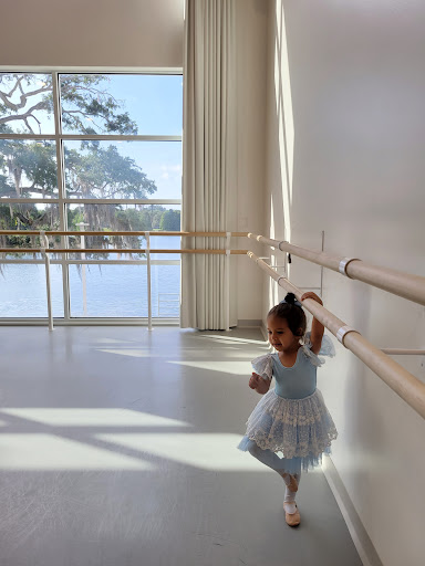 Community Center «Loch Haven Park Neighborhood Center», reviews and photos, 610 N Lake Formosa Dr, Orlando, FL 32803, USA