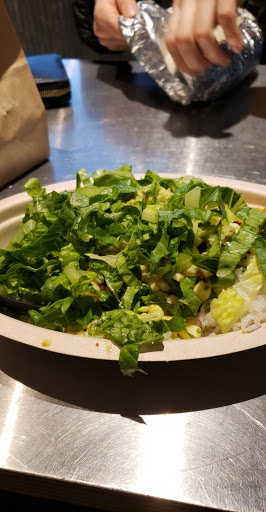 Mexican Restaurant «Chipotle Mexican Grill», reviews and photos, 237 Boston Post Rd W, Marlborough, MA 01752, USA
