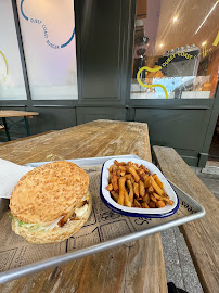 Plats et boissons du Restaurant de hamburgers Deiz Mat Burger à Rennes - n°4