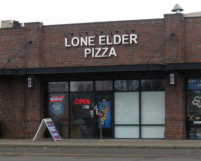 Lone Elder Pizza 97013