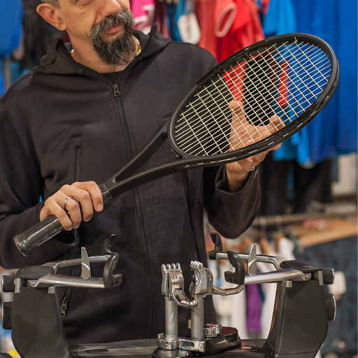 Stringr - Tennis Stringing On Demand