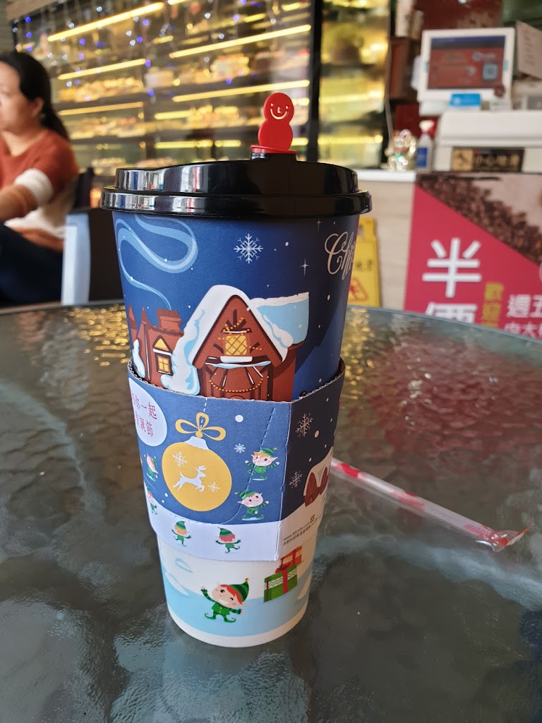 85度 C咖啡蛋糕飲料麵包-竹東長春店 的照片