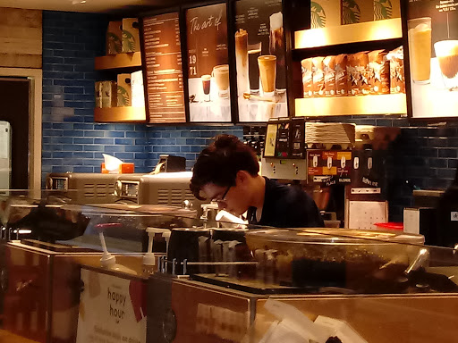 Starbucks, 29 NY-27A, Southampton, NY 11968, USA, 