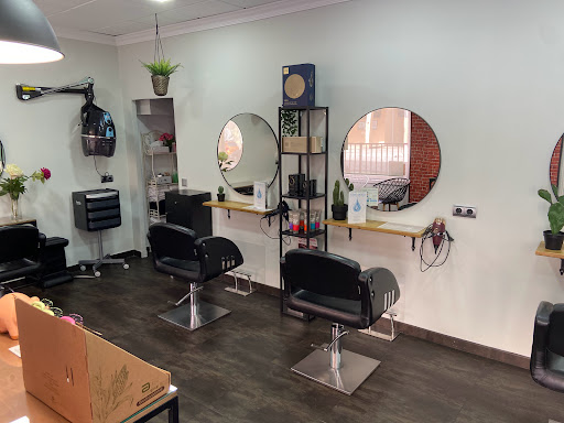 Jessica Amat Peluquería- Estética en Granada, Granada