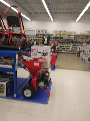 Hardware Store «Harbor Freight Tools», reviews and photos, 415 N Military Hwy STE 4, Norfolk, VA 23502, USA