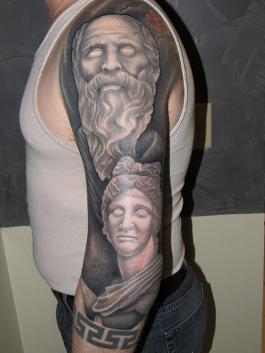 Tattoo Shop «Oasis Tattoo Company», reviews and photos, 445 Woodman Dr, Dayton, OH 45431, USA