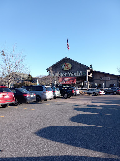 Sporting Goods Store «Bass Pro Shops», reviews and photos