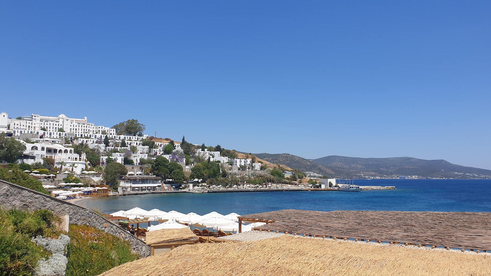 Mett Beach photo #6