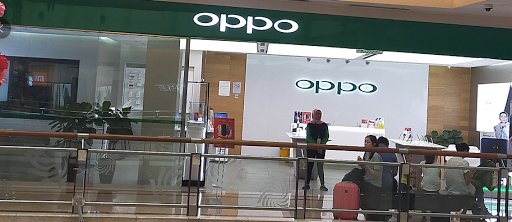 OPPO Experience Store KLCC