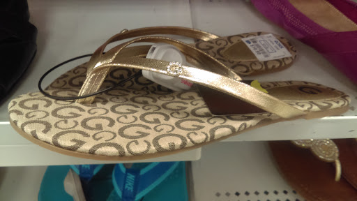 Clothing Store «Ross Dress for Less», reviews and photos, 2520 Sand Creek Rd, Brentwood, CA 94513, USA