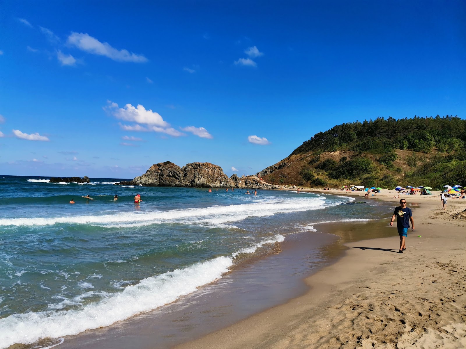 Fotografie cu Plage Silistar cu o suprafață de apă pură albastră