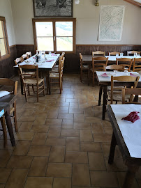 Atmosphère du Restaurant français Restaurant Le Col D'Aulac à Le Vaulmier - n°2