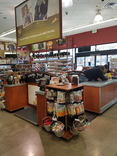 Pet Supply Store «Pet Food Express», reviews and photos, 265 Davis St, San Leandro, CA 94577, USA
