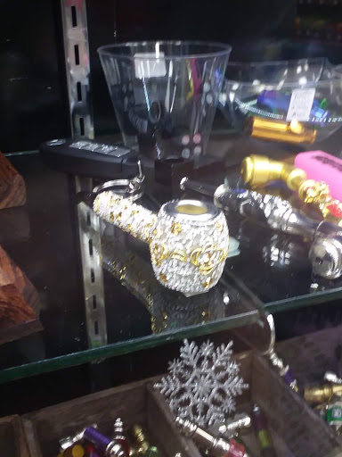 Tobacco Shop «Cheswold News and Tobacco», reviews and photos, 62 Holly Oak Ln. #1, Dover, DE 19904, USA