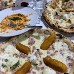 Photo n°2 de l'avis de Silvia_.9 fait le 30/09/2023 à 21:49 sur le  Pizzeria Ca È Na Cosa Seria à Volla