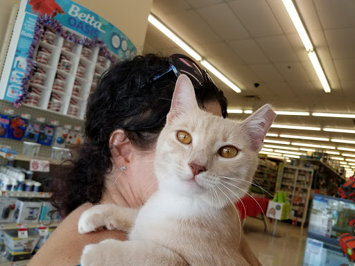 Pet Supply Store «Pet Supplies Plus», reviews and photos, 1258 Northlake Blvd, Lake Park, FL 33403, USA