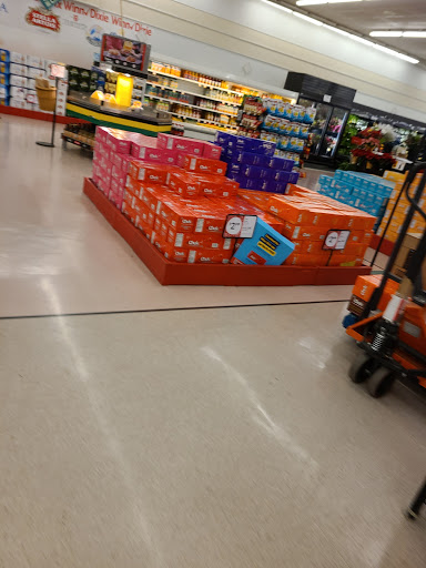 Grocery Store «Winn-Dixie», reviews and photos, 900 S Main St, Belle Glade, FL 33430, USA
