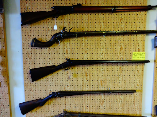 Antique Store «Antiques Unique», reviews and photos, 1305 OH-28, Loveland, OH 45140, USA