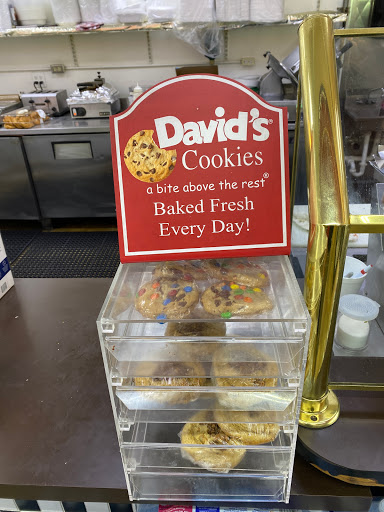 Grocery Store «Crossroad Market & Deli Inc», reviews and photos, 10800 N Military Trl # 120, West Palm Beach, FL 33410, USA