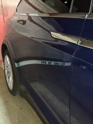 Auto Glass Shop «Penske Rapid Repair», reviews and photos, 7110 E Princess Dr, Phoenix, AZ 85054, USA