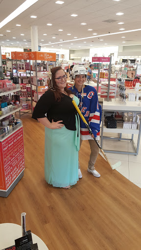 Hair Salon «Ulta Beauty», reviews and photos, 5225 Settlers Market Blvd #170, Williamsburg, VA 23188, USA