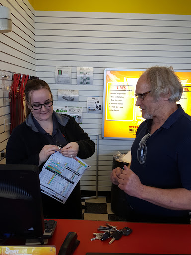 Tire Shop «Tires Plus», reviews and photos, 2103 W Broadway, Council Bluffs, IA 51501, USA