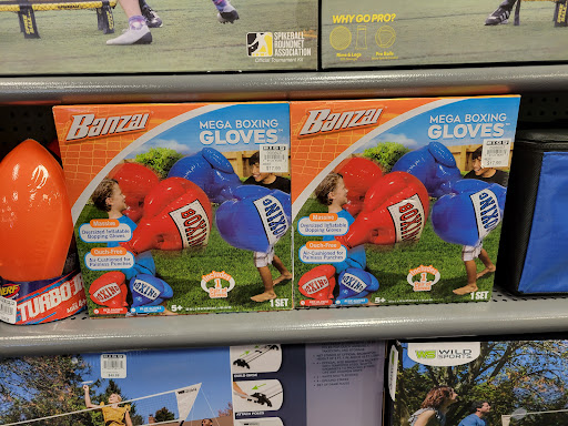 Sporting Goods Store «Big 5 Sporting Goods - McMinnville», reviews and photos, 2525 OR-99W, McMinnville, OR 97128, USA