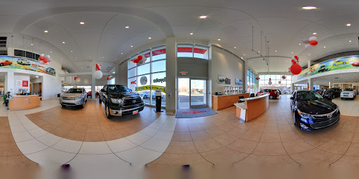 Toyota Dealer «Joseph Toyota of Cincinnati», reviews and photos, 9101 Colerain Ave, Cincinnati, OH 45251, USA