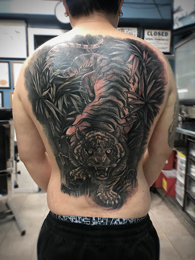 Tattoo Shop «Blue Line Tattoo», reviews and photos, 523 Main St, La Crosse, WI 54601, USA