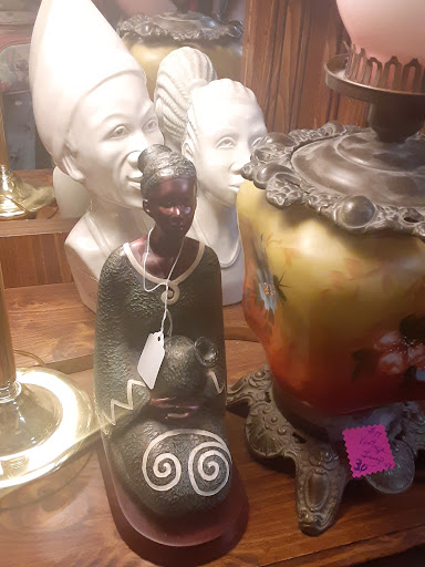 Thrift Store «Little Shop of Hoarders», reviews and photos, 2251 Main St, Springfield, OR 97477, USA