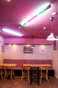 Atmosphère du Restaurant Shiso Burger Saint Michel à Paris - n°16