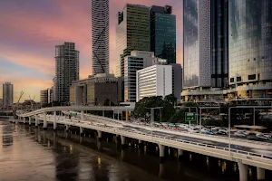 voco Brisbane City Centre, an IHG Hotel image