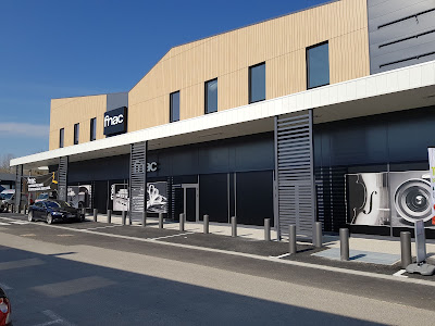 FNAC Maulette à Maulette