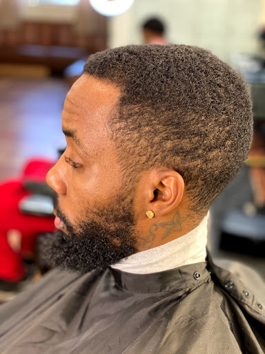 Barber Shop «Fine Line Barber shop», reviews and photos, 2408 Avenue G NW, Winter Haven, FL 33880, USA