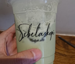 Sebelas kopi photo