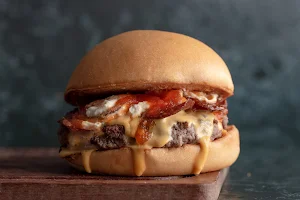 45 Burger - Hambúrguer Artesanal Delivery e Takeout image