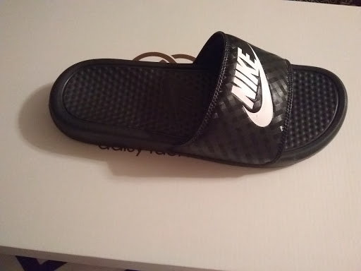 Shoe Store «Shoe Dept. Encore», reviews and photos, 540 Cabela Dr, Triadelphia, WV 26059, USA