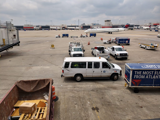 Lounge «Delta Sky Club», reviews and photos, 7800 Col. H. Weir Cook Memorial Dr, Indianapolis, IN 46241, USA