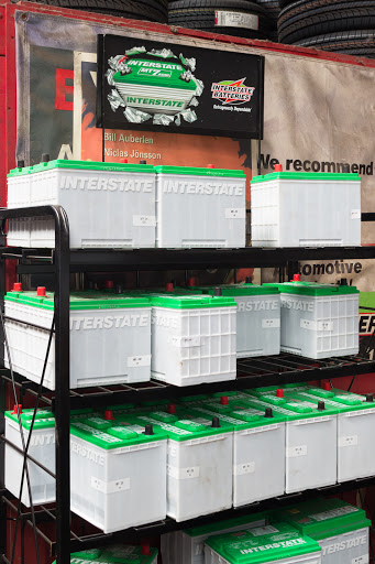 Tire Shop «Ashland Tire & Auto», reviews and photos, 3737 N Ashland Ave, Chicago, IL 60613, USA