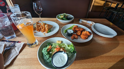 Applebee,s Grill + Bar - 1000 Tharp Rd, Yuba City, CA 95993