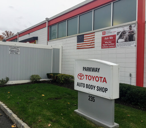 Auto Body Shop «Parkway Toyota Body Shop», reviews and photos, 235 Jackson St, Englewood, NJ 07631, USA