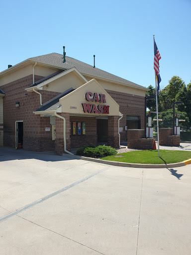 Car Wash «Green Mountain Car Wash», reviews and photos, 12890 W Alameda Pkwy, Lakewood, CO 80228, USA