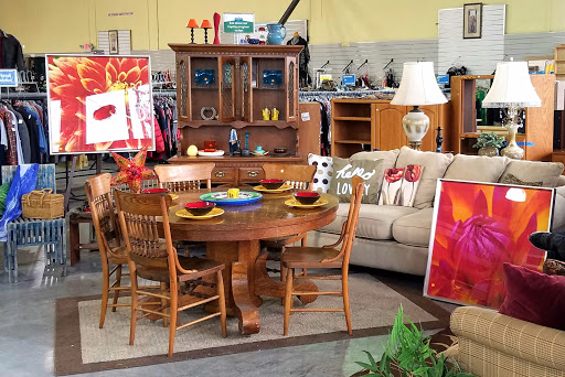 Thrift Store «Teen Challenge Thrift Store», reviews and photos, 555 River Rd, Eugene, OR 97404, USA